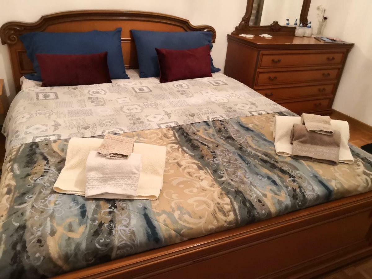 B&B Da Thais Un Piacevole Relax Триест Экстерьер фото